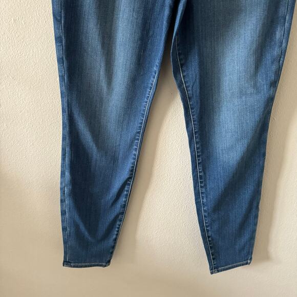American Eagle Ne(x)t Level Stretch Curvy Hi-Rise Jeggings Jeans Size 16 - Picture 3 of 7